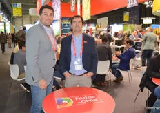 Andrés Nawrath y Rodrigo Lagos forman parte de la productora y exportadora de cerezas y frutas de hueso Copefrut.